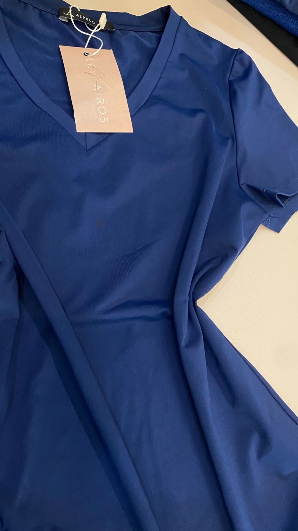 Blusa gola v basic - Imagem 2