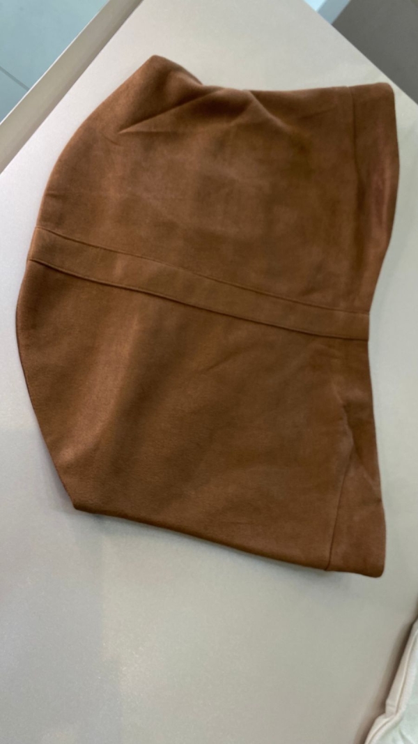 BLUSA DE ALCINHA DE SUEDE - Imagem 2