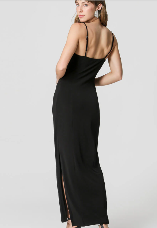 Vestido decote degagê